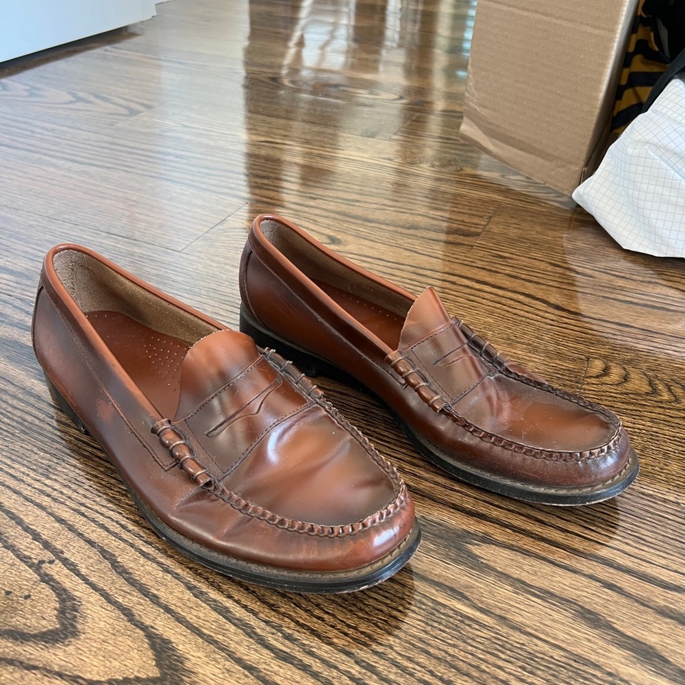 Weejuns Brown Penny Loafers